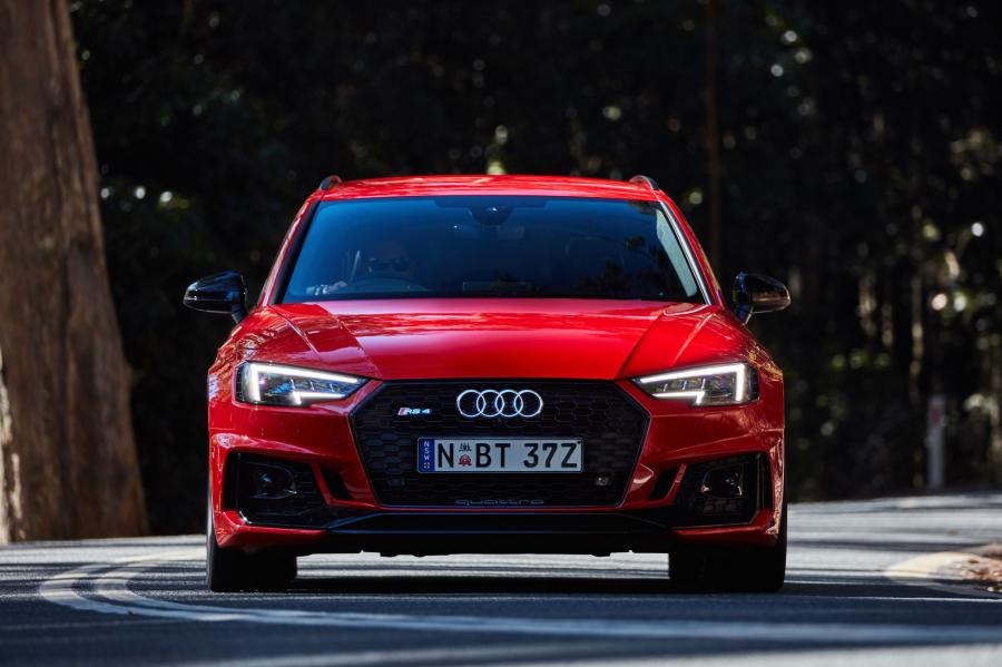  Audi RS4 Avant (B9) 2018 года  (AU) (фото 11 из 33)